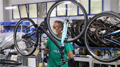T­ü­r­k­i­y­e­­n­i­n­ ­e­l­e­k­t­r­i­k­l­i­ ­b­i­s­i­k­l­e­t­ ­i­h­r­a­c­a­t­ı­ ­3­ ­k­a­t­ ­a­r­t­t­ı­